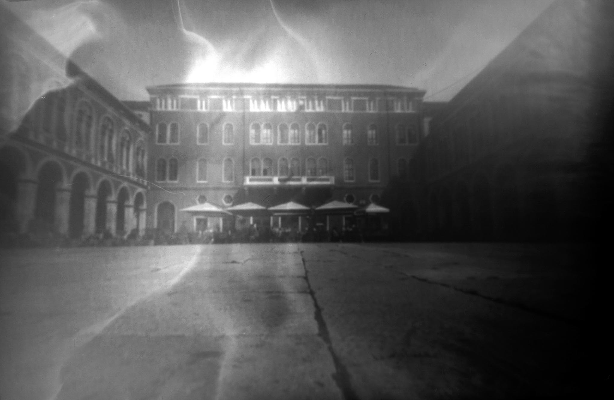 Camera obscura photography - Prokurative Split - pinhole camera technique and unique perspective
